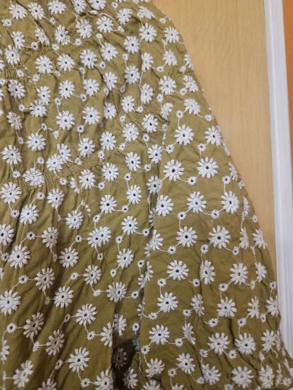 Madewell Olive Green Daisy Print Puff Sleeve Blouse